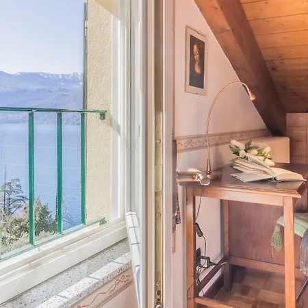Daire Panorama Del Lago Varenna